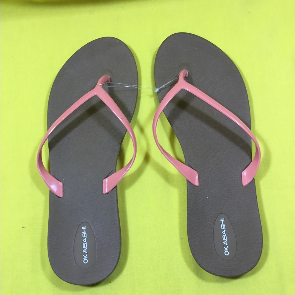 Okabashi Women's Brown Sandals with Pink Straps SZ 9 NWT